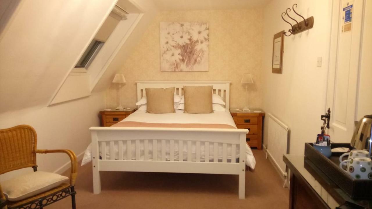 Applecroft Bed And Breakfast St Austell Exteriör bild